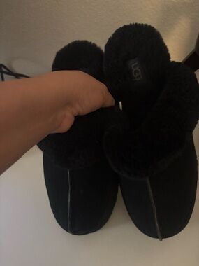 UGG Black Cozy Shearling Slip-Ons